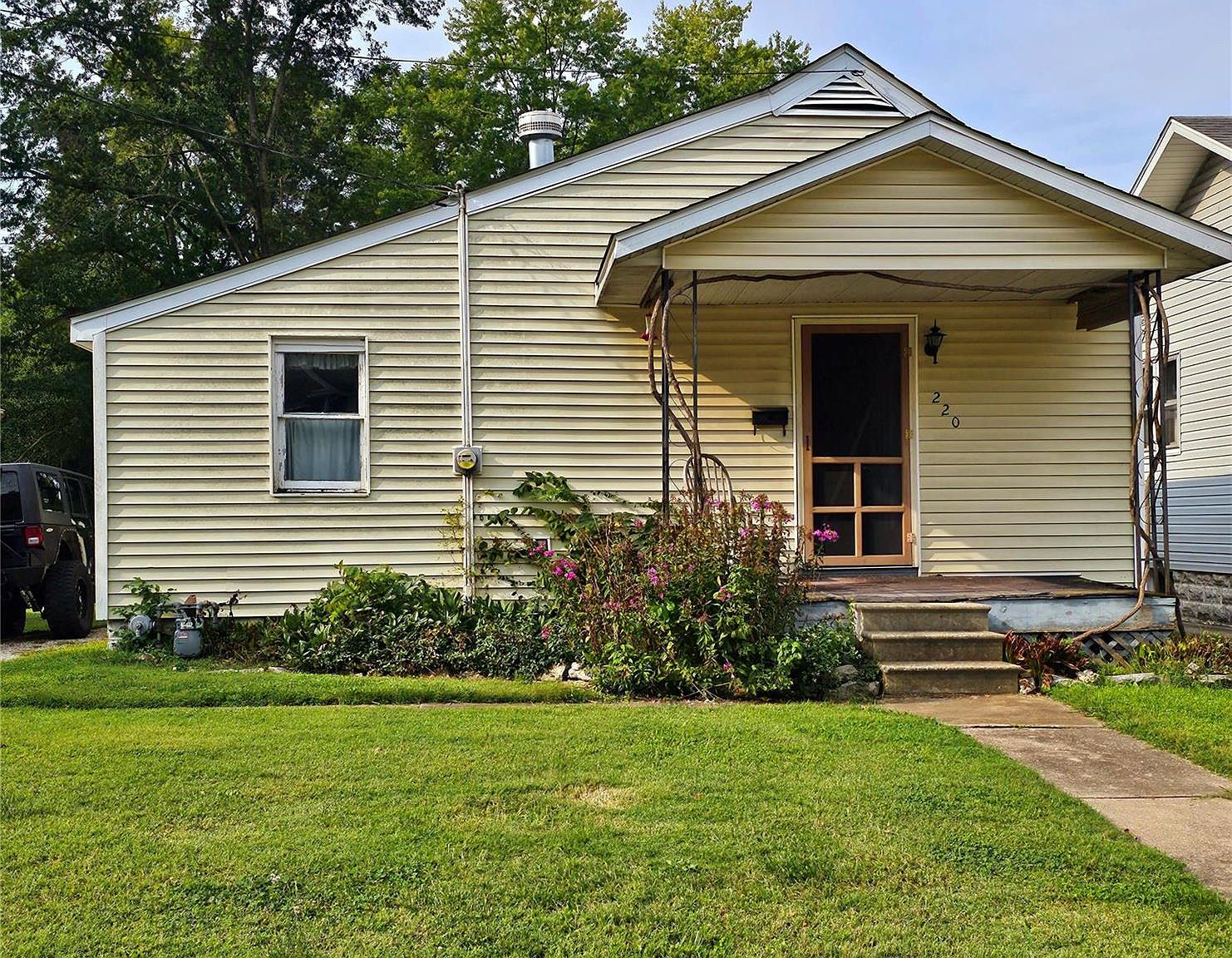 220 E Ofallon Dr, Caseyville, IL 62232 Zillow