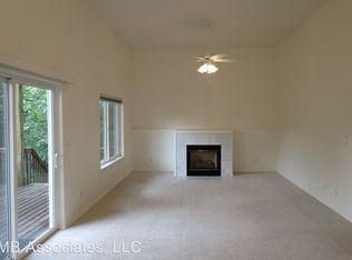 9711 NW Engleman St, Portland, OR 97229