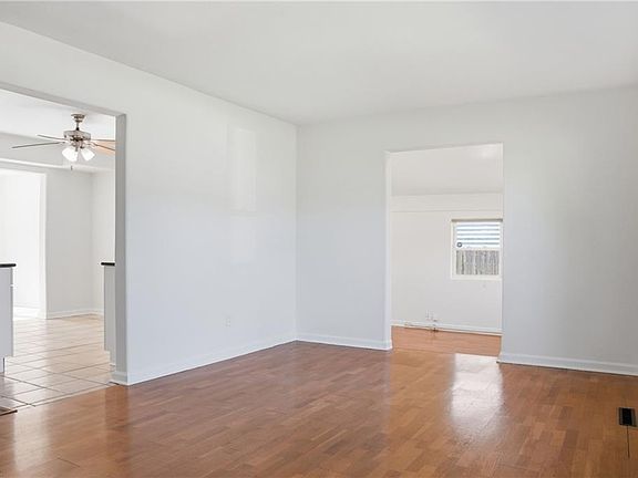 5th image of 624 Cunningham Rd