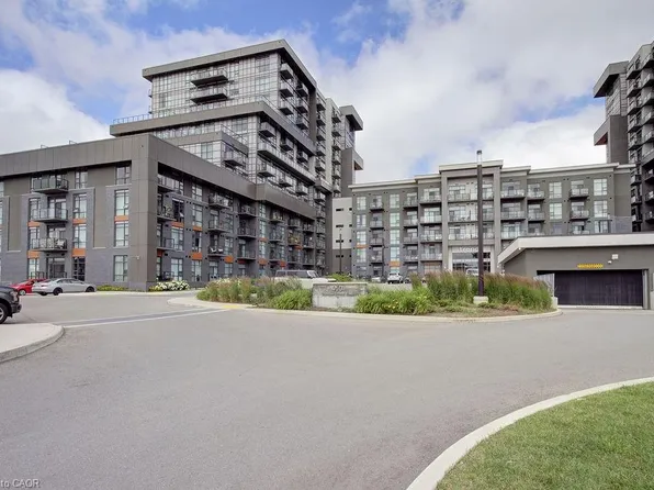 450 Dundas St E #110, Hamilton, ON L8B 1Z2