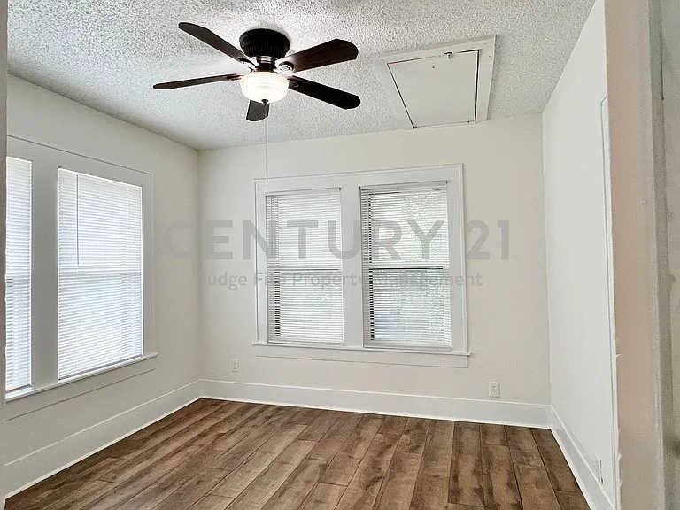 607 Woodbine Ave — Photo 6