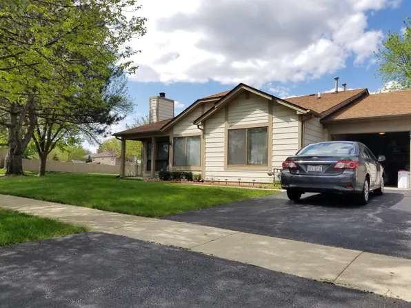 1801 Appaloosa Dr, Naperville, IL 60565