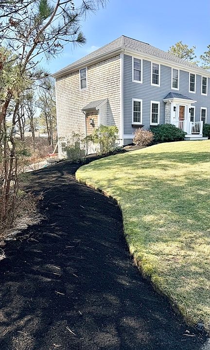 1st image of 12 Wintergreen Rd