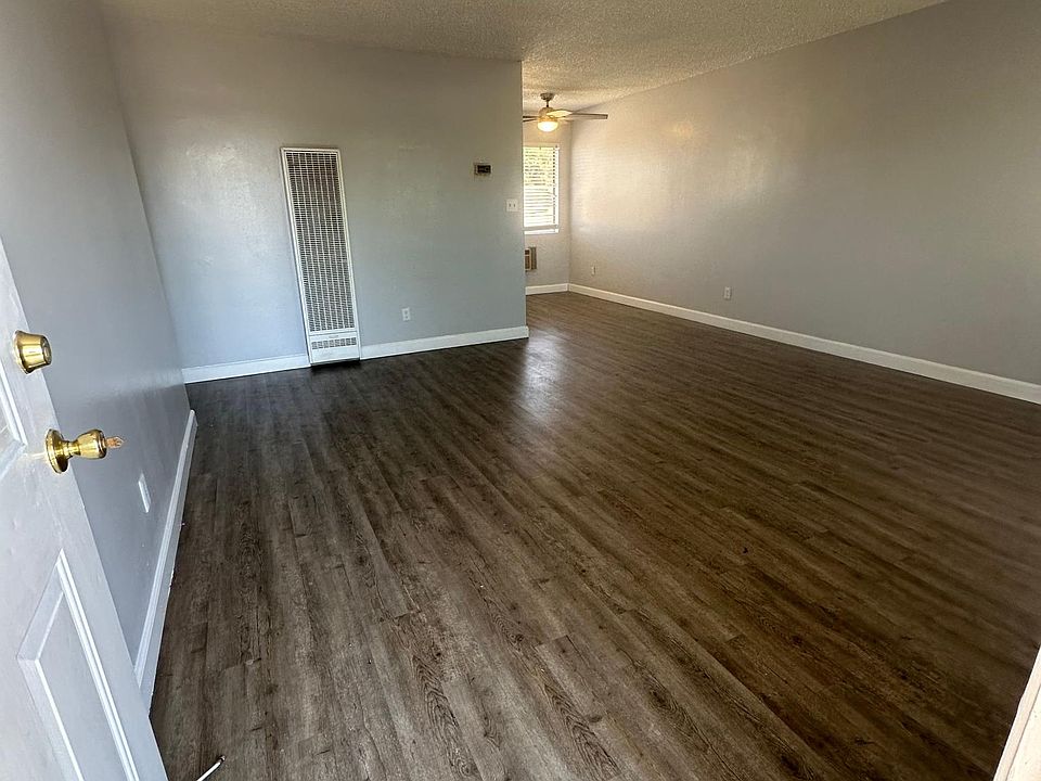 1st image of 24956 Court St