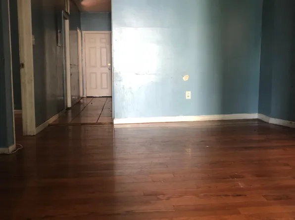 162 S 9th St, Newark, NJ 07107
