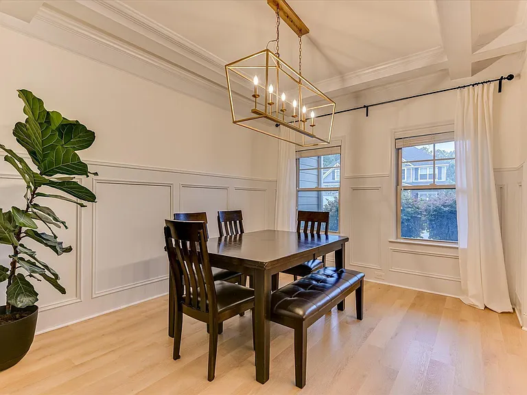 259 Wentworth Pl — Photo 19