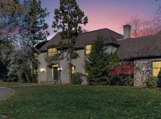 200 Cedar Ridge Rd, Bedminster, NJ 07921