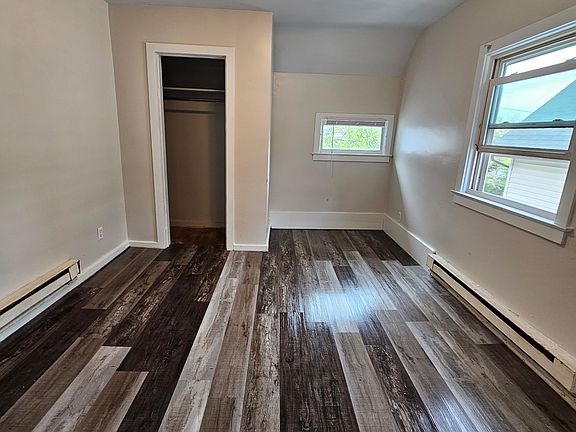 4th image of 131 S Hosmer St #B