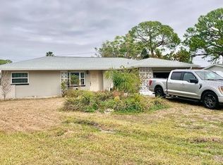 315 87th Ave NE, Saint Petersburg, FL 33702