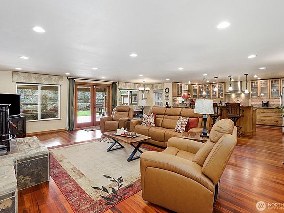 5th image of 44525 SE 132nd Street