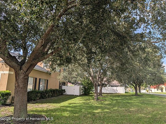 4th image of 14751 Bensbrook Dr