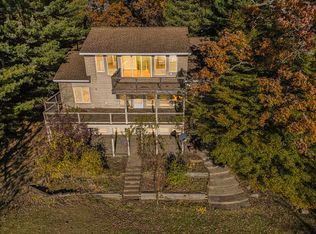 57520 Gearharts Landing Rd, Three Rivers, MI 49093