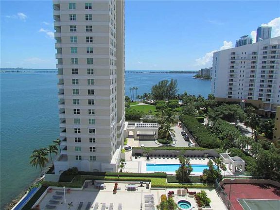 4th image of 770 Claughton Island Dr APT 1512