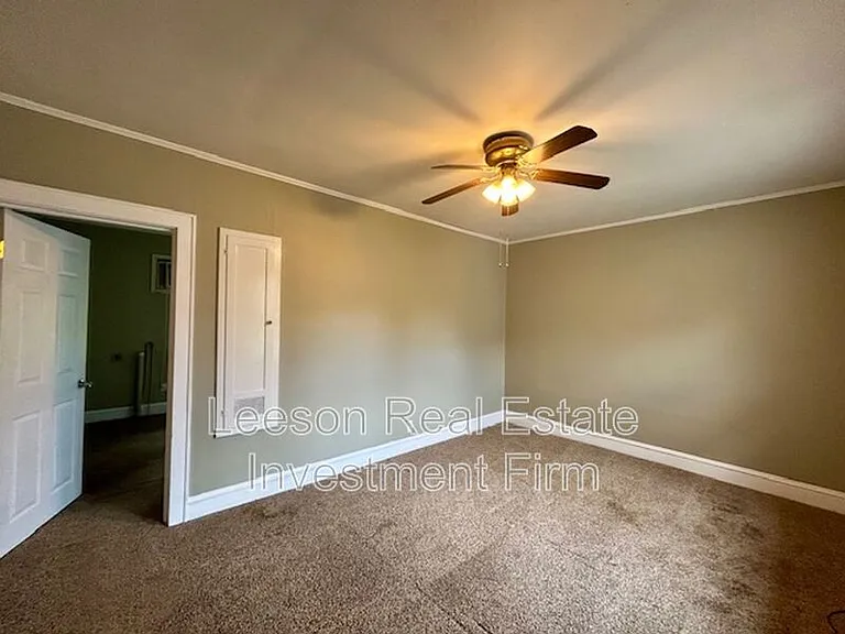 1101 College St #2208 — Photo 6