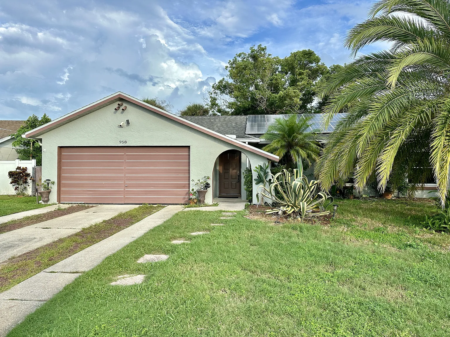 958 Florida Pkwy, Kissimmee, FL 34743 - 1 — Photo 2