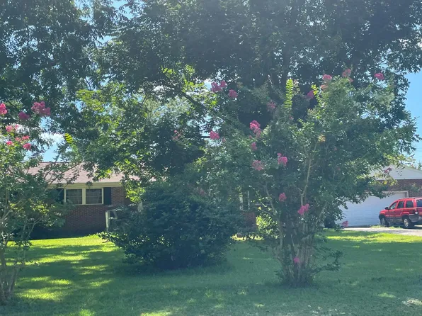 111 Bryan St, Havelock, NC 28532