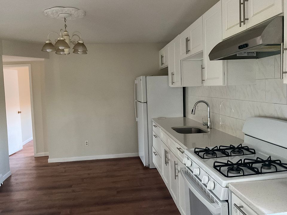 16000b N Conduit Ave Jamaica NY Zillow