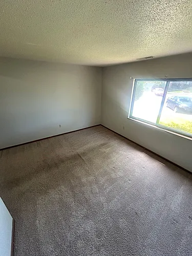 221 S Ivy Ln Photo 1