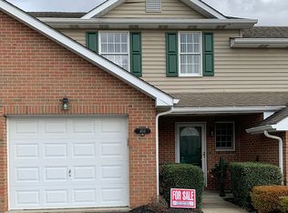 404 Stoneridge Blvd UNIT 404, Butler, PA