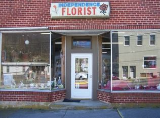 126 E Main St, Independence, VA 24348