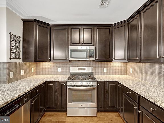 4th image of 13724 Neil Armstrong Ave Unit 404