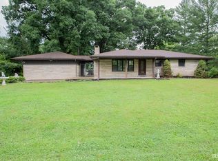 13320 Woodland Ln, Evansville, IN 47725