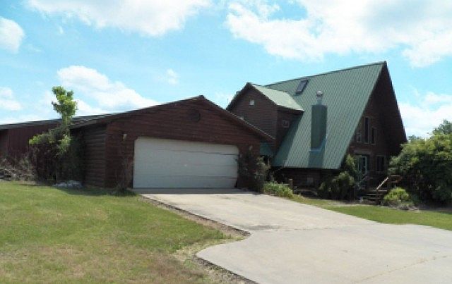 2nd image of 442 Polk Rd #37