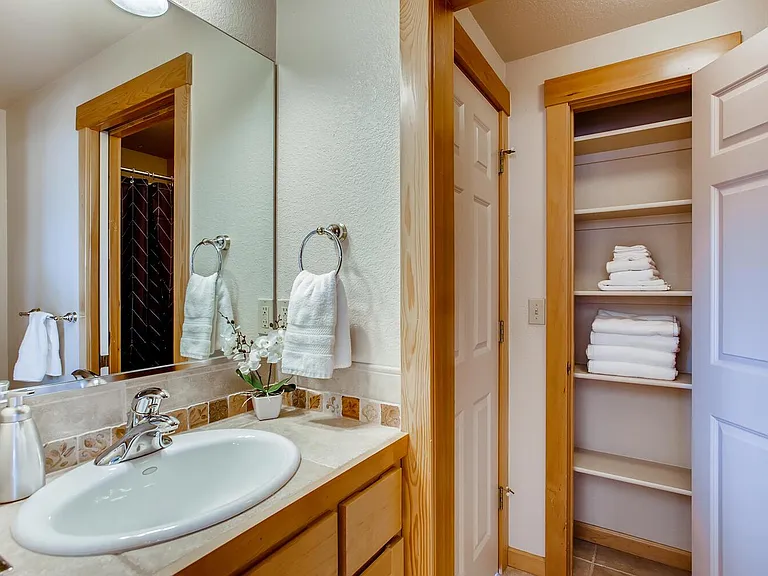 415 Mason Ct #5-A — Photo 12