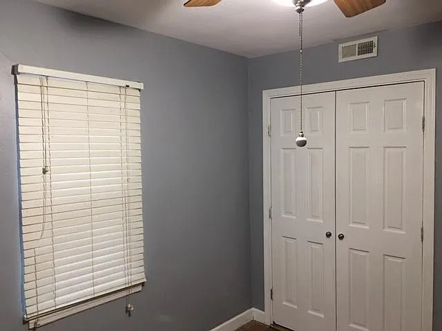 2 bed, 1200 sqft, $2,499 — Photo 4