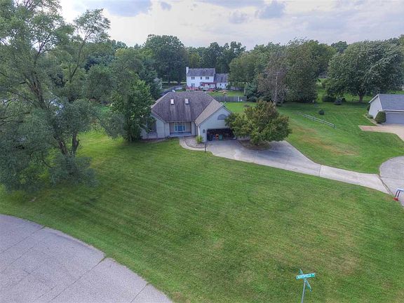 2nd image of 51625 Northfield Dr