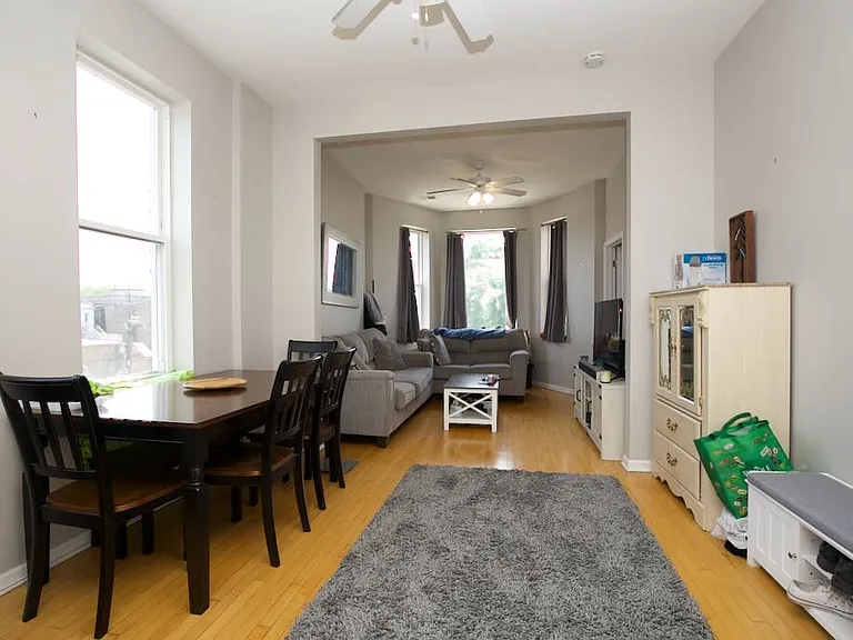 2022 W Augusta Blvd #E04P — Photo 7