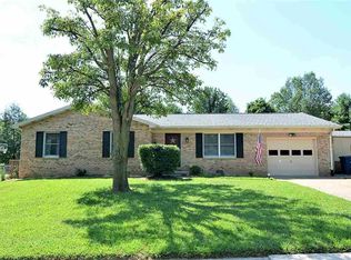 5877 Westchester Dr, Newburgh, IN