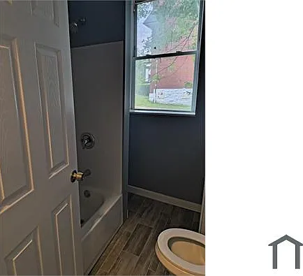 6000 Etzel Ave — Photo 2