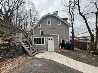 171 Main St, Chester, NY 10918