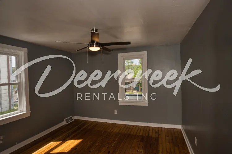 176 Esther Ave #1 — Photo 5
