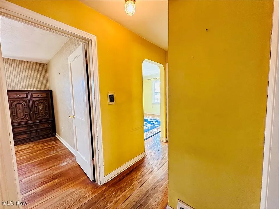 1st image of 3332 Grovewood Ave