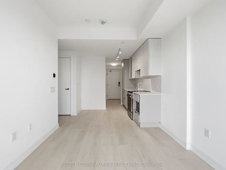 3900 Confederation Pkwy #1002 — Photo 8
