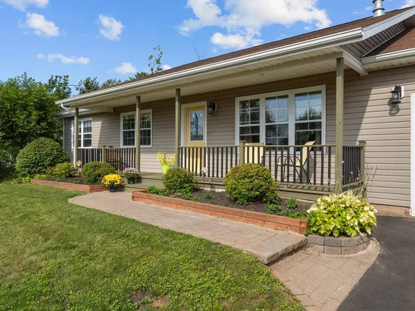 41 Spring St, North Rustico, PE C0A 1N0