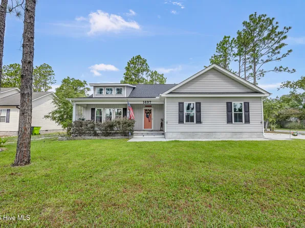 1497 E Boiling Spring Road, Southport, NC 28461