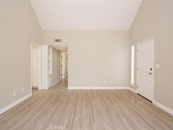 4th image of 1934 Suntree Ln #B