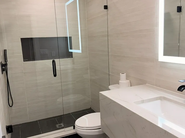 6528 Crestview Dr — Photo 24