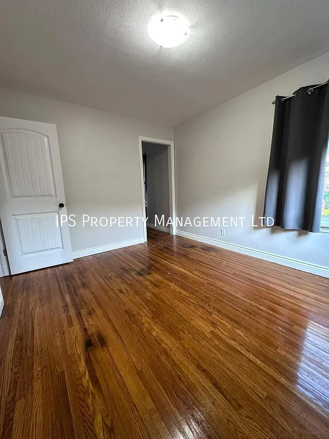 Private room for rent — Photo 3