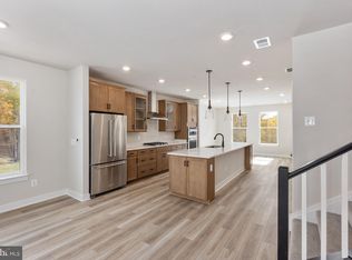 45205 Drowes Ter, Dulles, VA 20166