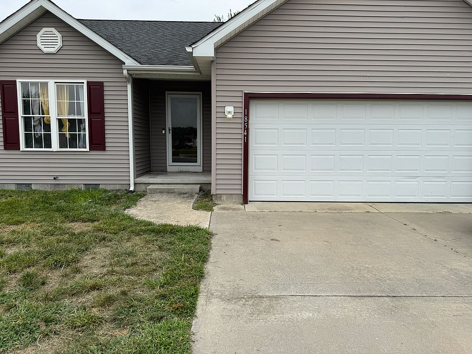 1st image of 18541 Eleanor Ln
