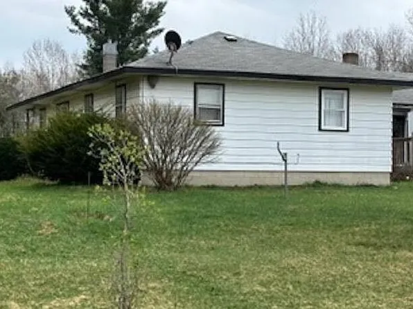 4419 Ten Mile Rd, Evart, MI 49631
