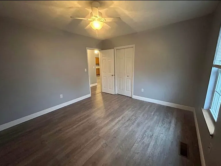230 County Road 324 — Photo 4