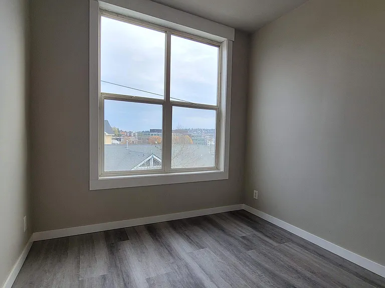 3501 Albion Pl N #5 — Photo 5