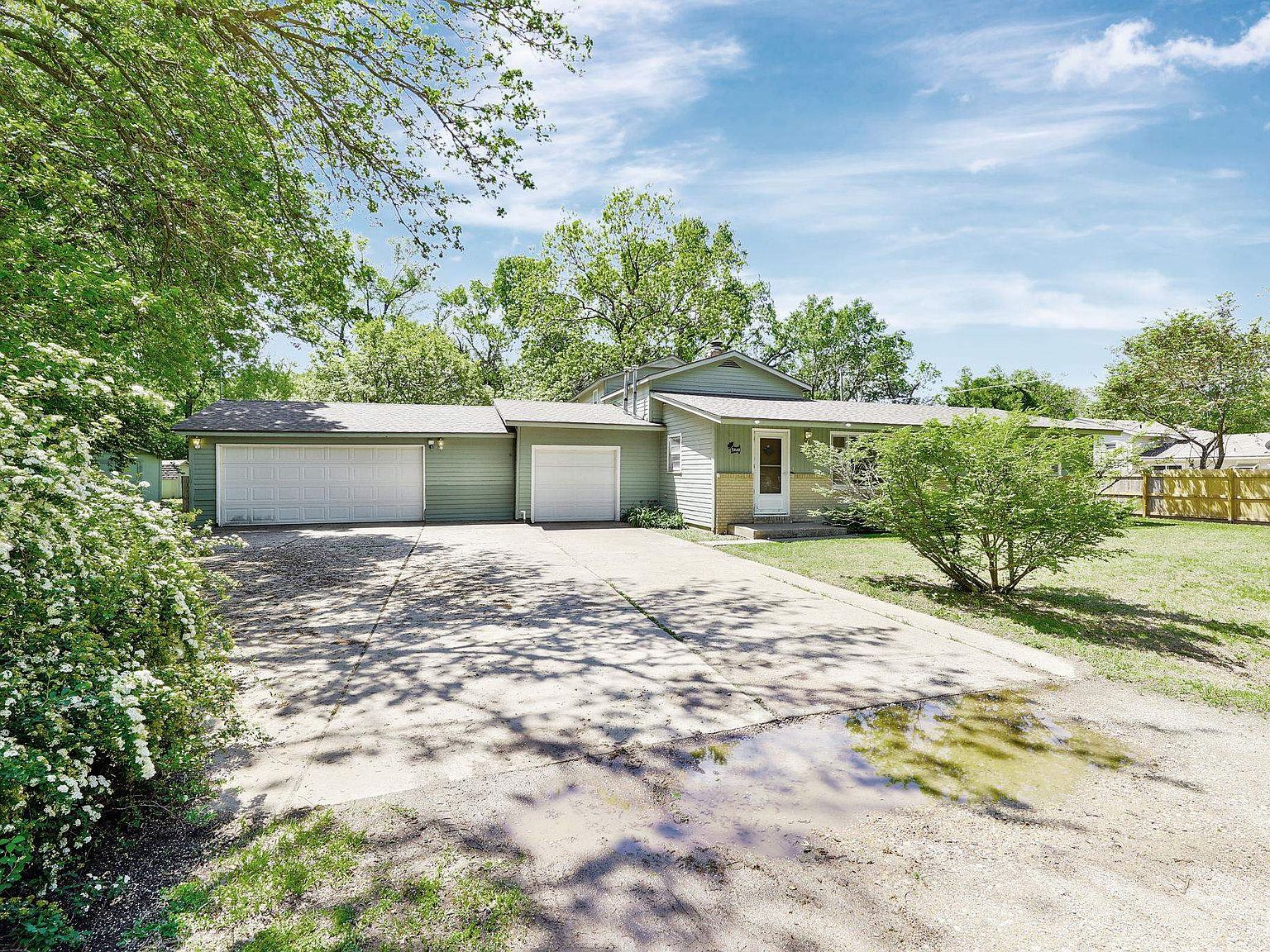 5848 N Palm Ln, Wichita, KS 67204 | Zillow