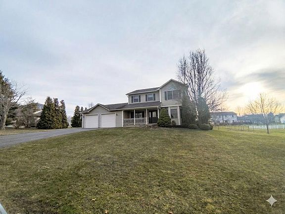 4th image of 443 Gemmell Dr