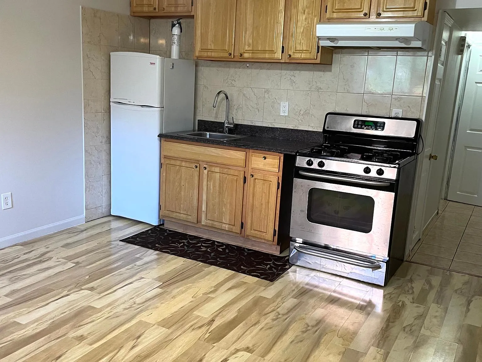 38 Pebble Ln — Photo 3
